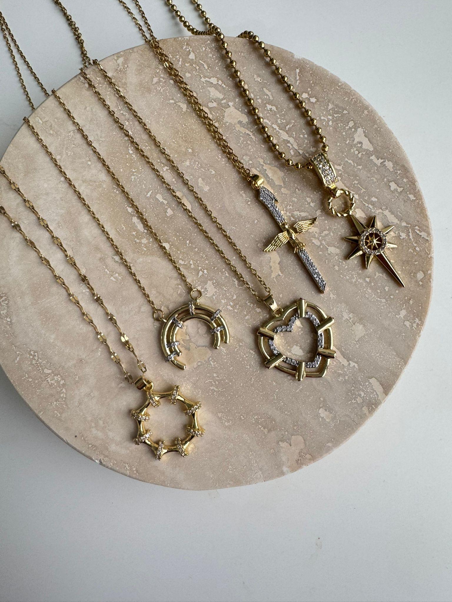 Çelik Taşlı Kalp Kolye