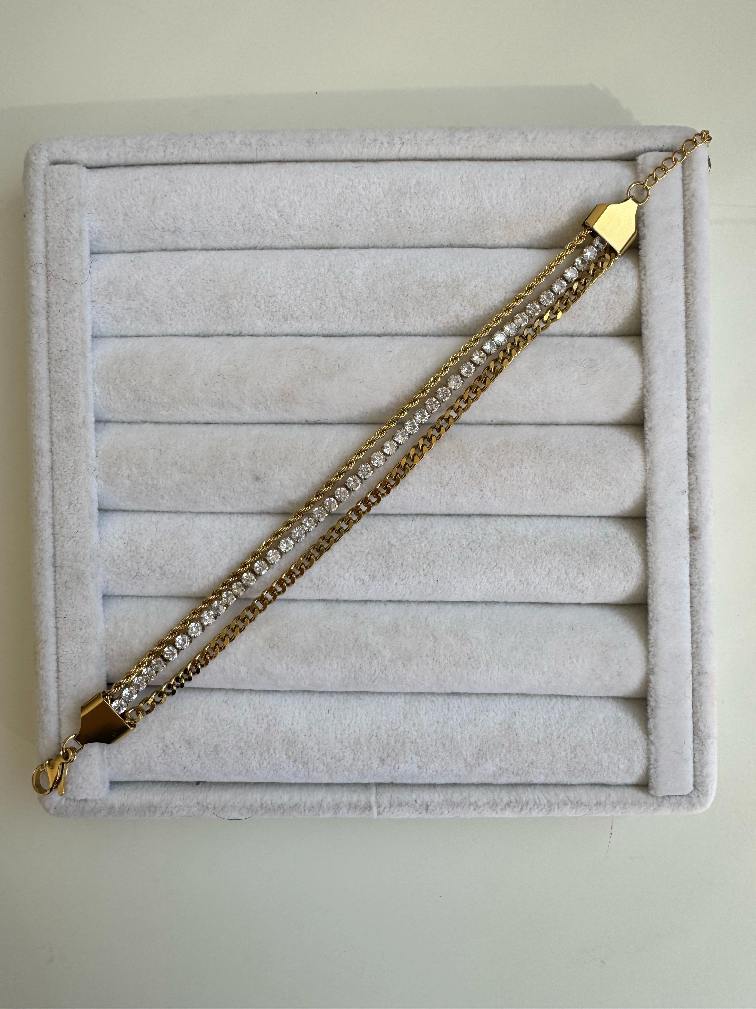 Çelik Tek Kopçada Üçlü Bileklik