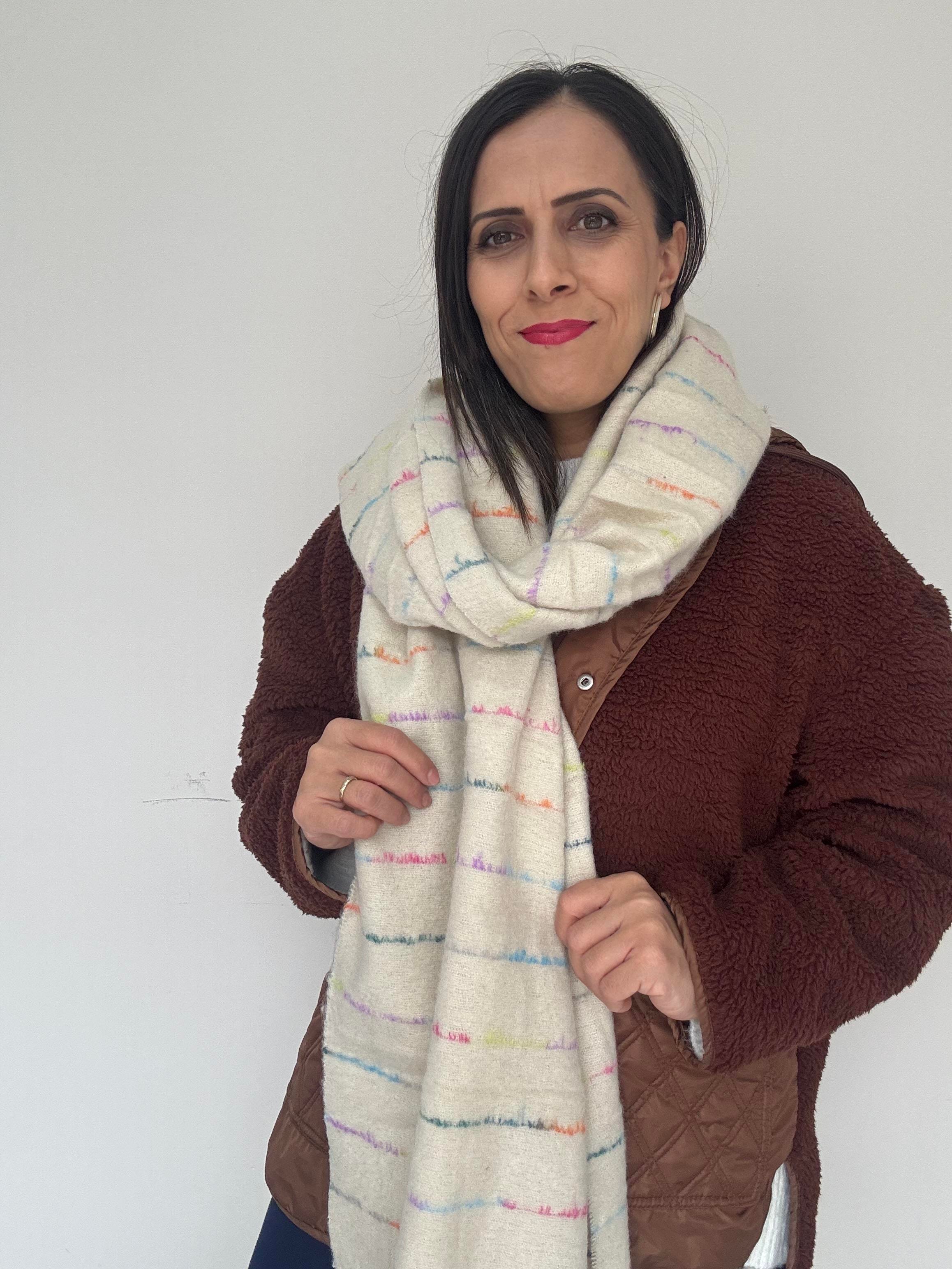 Krem Çizgili Kaşkol