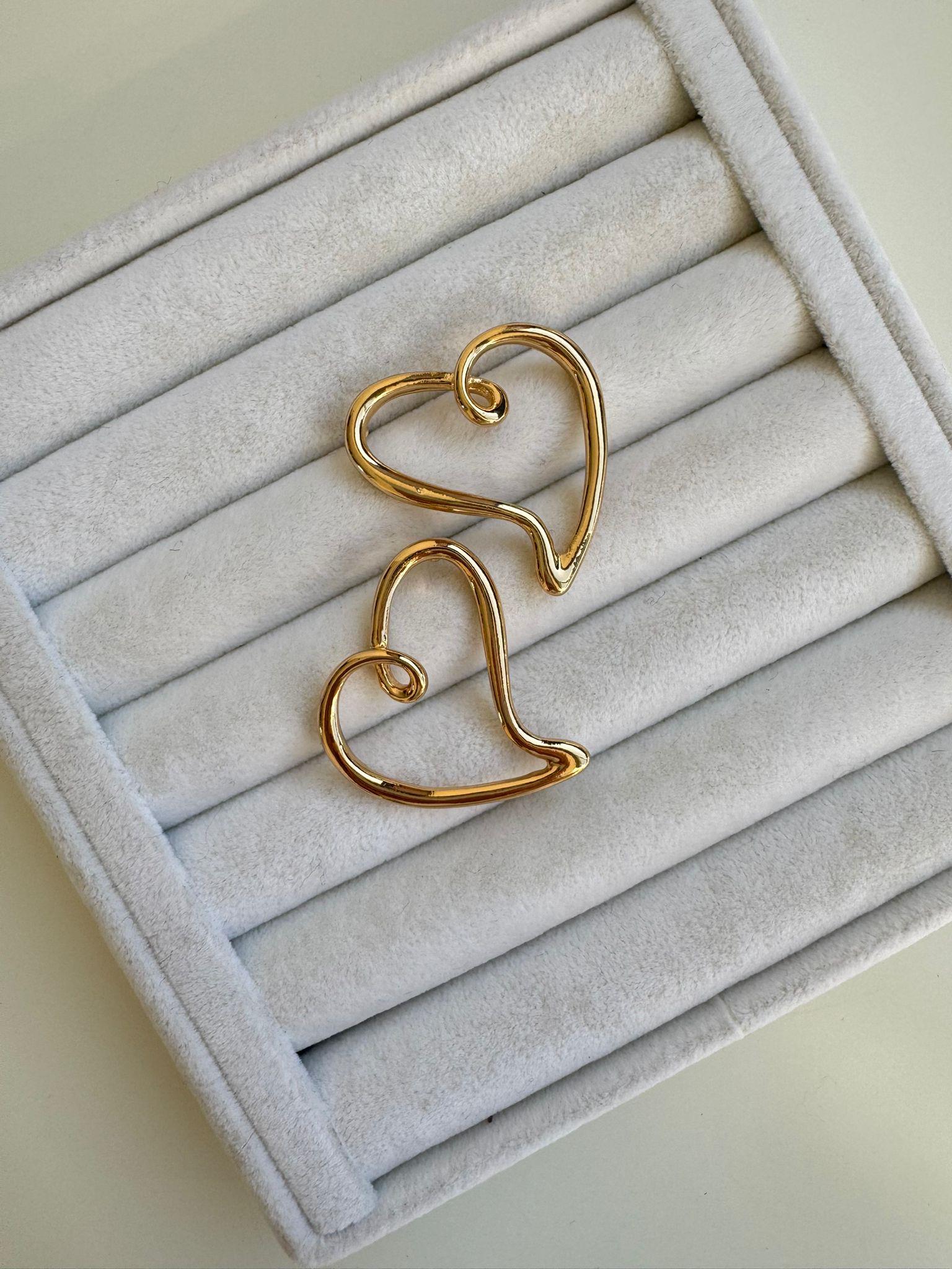 Marka Model Gold Kalp Küpe