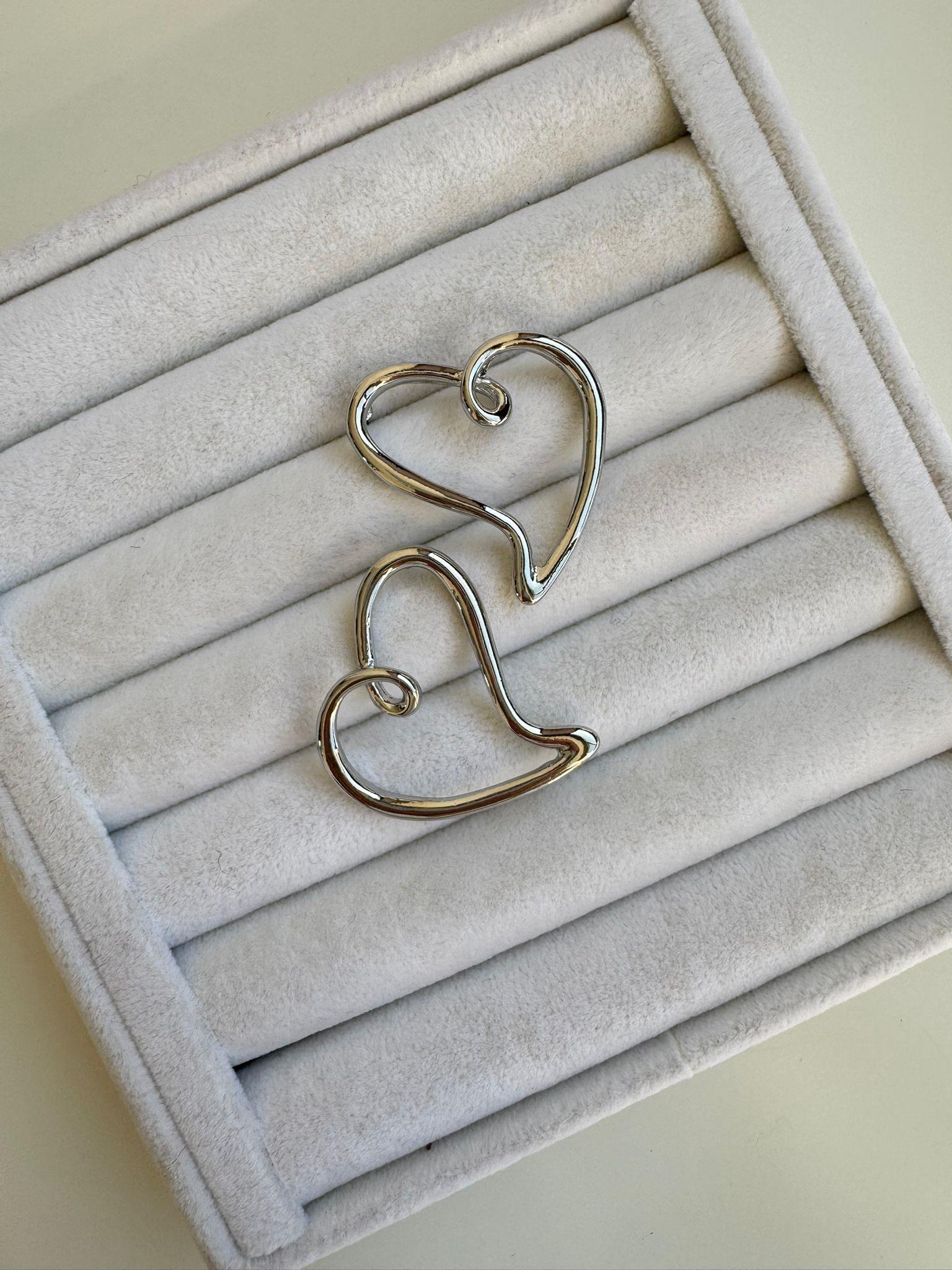 Marka Model Silver Kalp Küpe