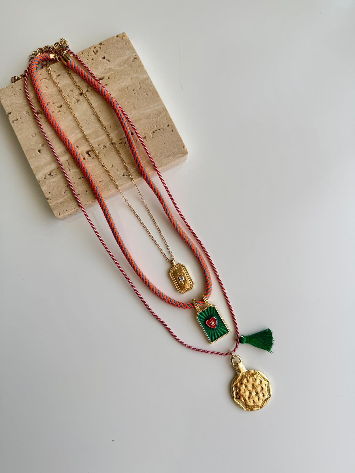 Otantik Üçlü Kolye