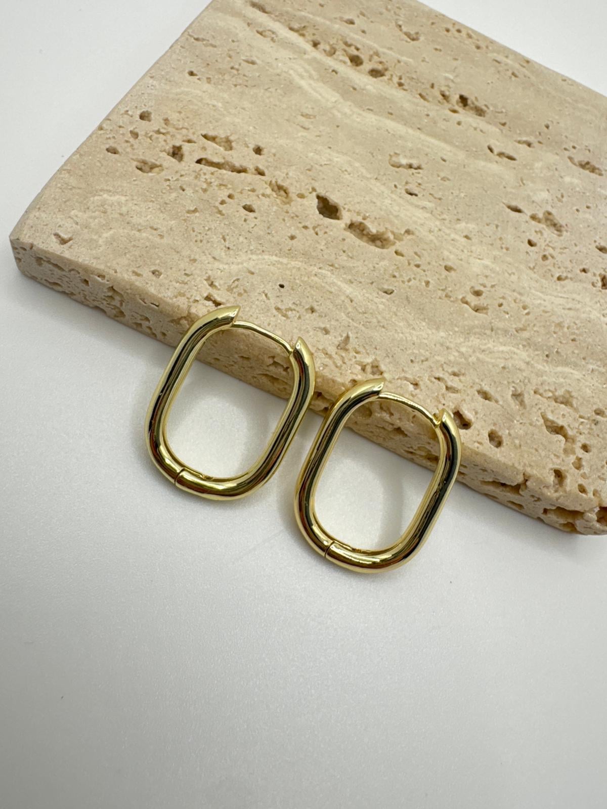 Özel Seri 14k Boru Oval Küpe
