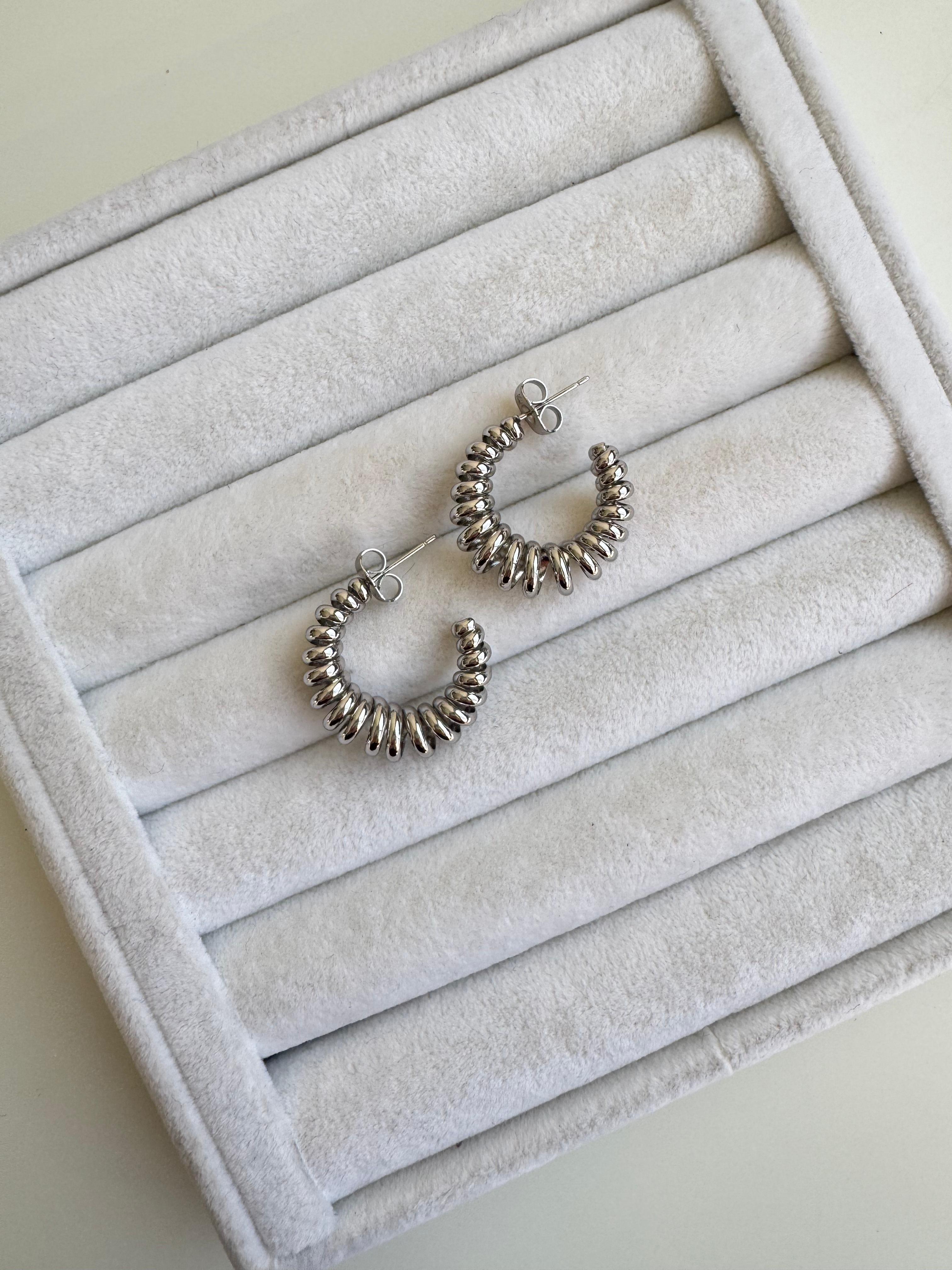 Özel Seri Silver Tel Küpe