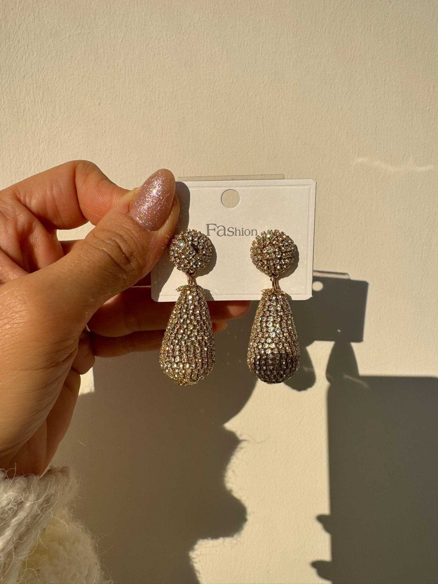 Silver Taşlı Damla Küpe