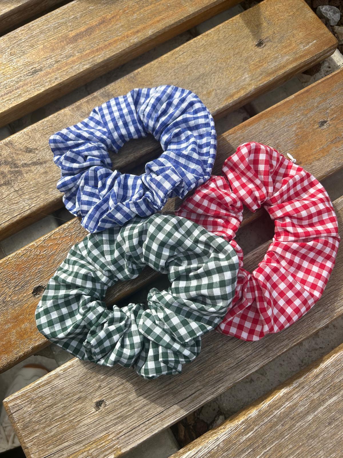 Kırmızı - Mavi - Yeşil Pötikareli Toka Set