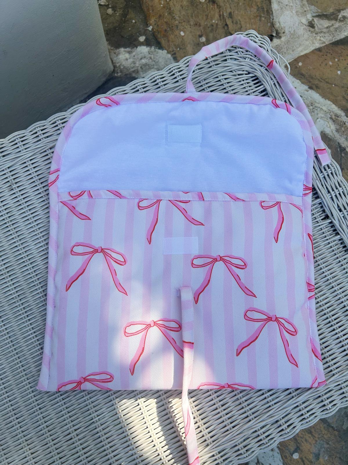 Pembe Laptop / Tablet Kılıfı