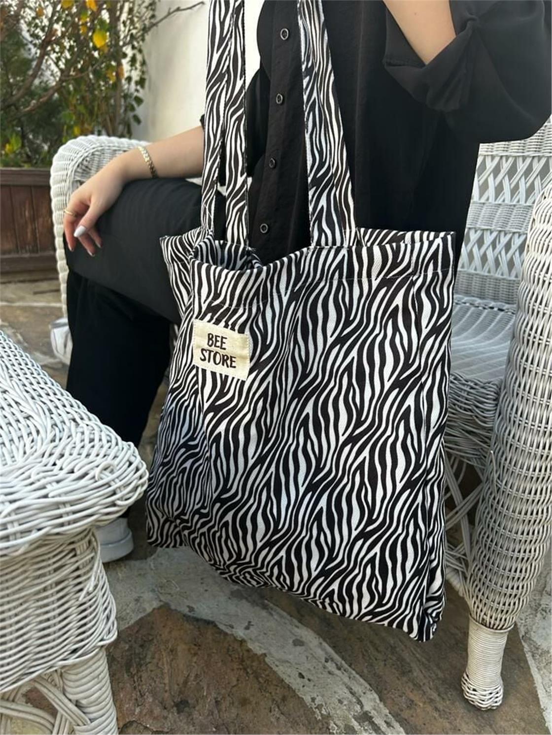 Zebra Desenli Kadın Körüklü Kumaş, Bez Kol ve Omuz Çantası