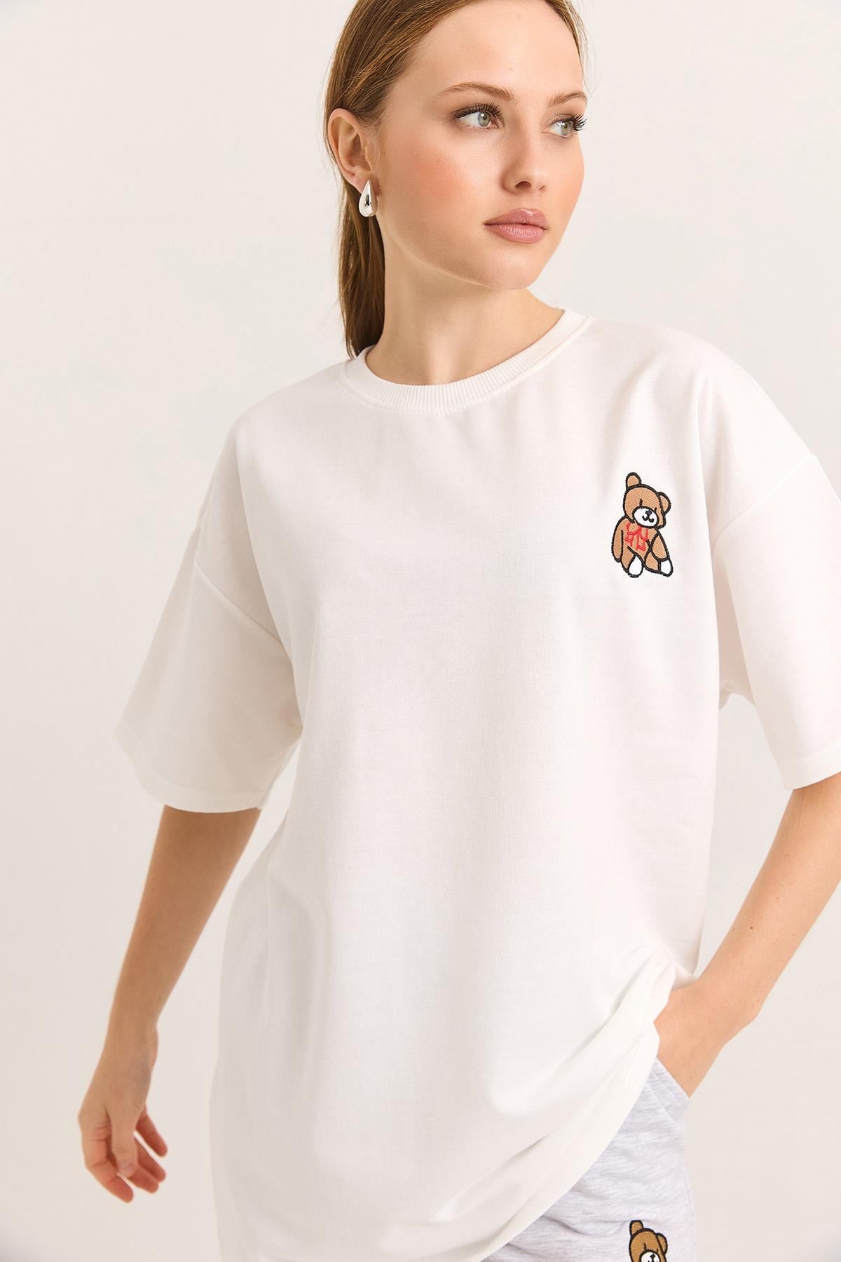 Ayıcık Nakışlı Oversize İki İp Tshirt  Ekru