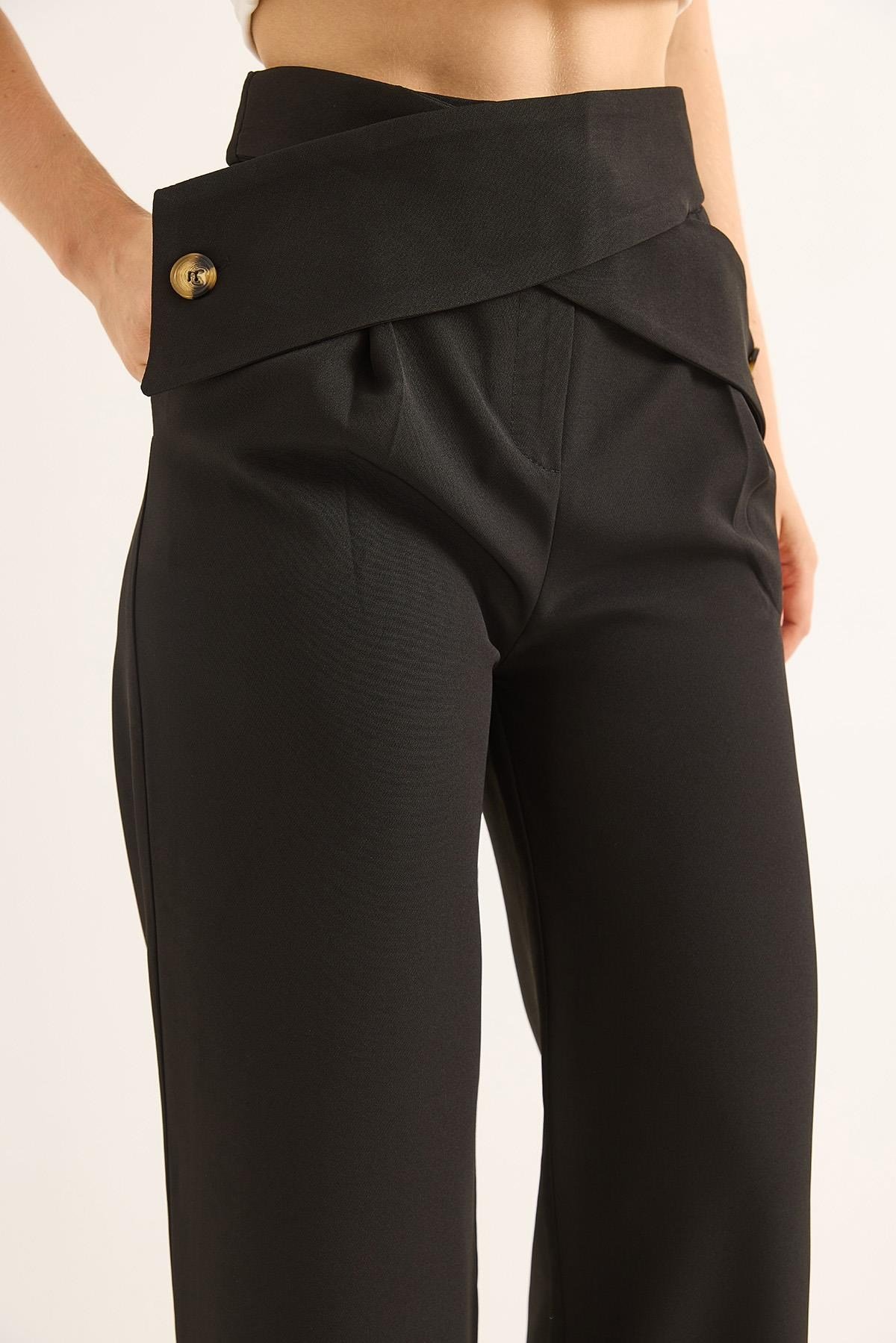 Beli Çapraz Model Geniş Paça Pantolon Siyah