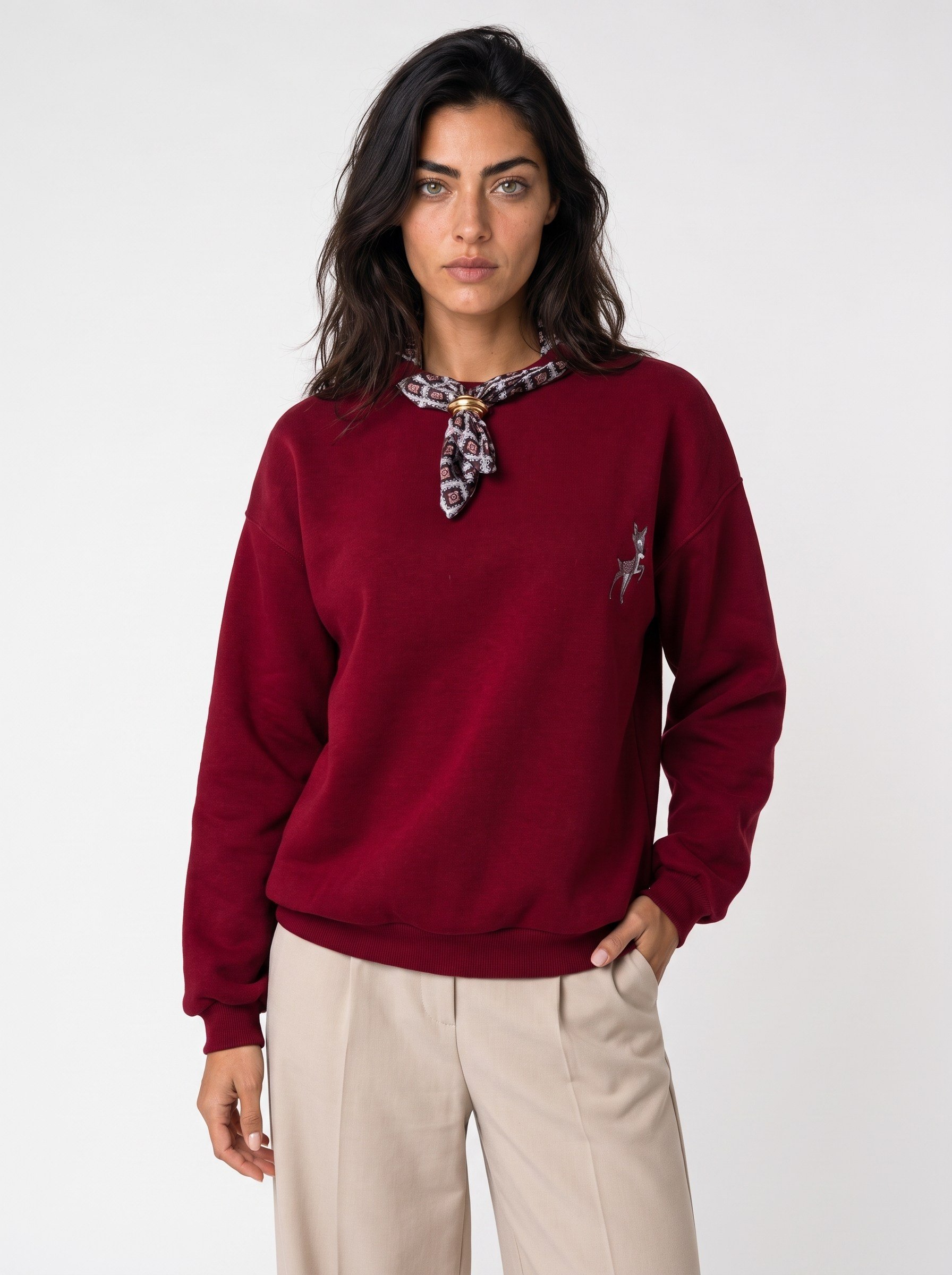 bordo-fularli-ceylan-nakisli-sweatshir-ef6643.jpg