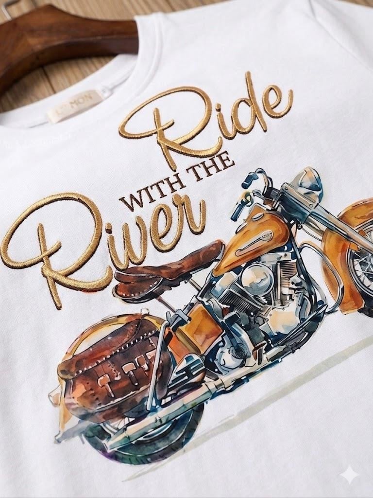 Kadın Bisiklet Yaka Motor Baskılı Tshirt Beyaz