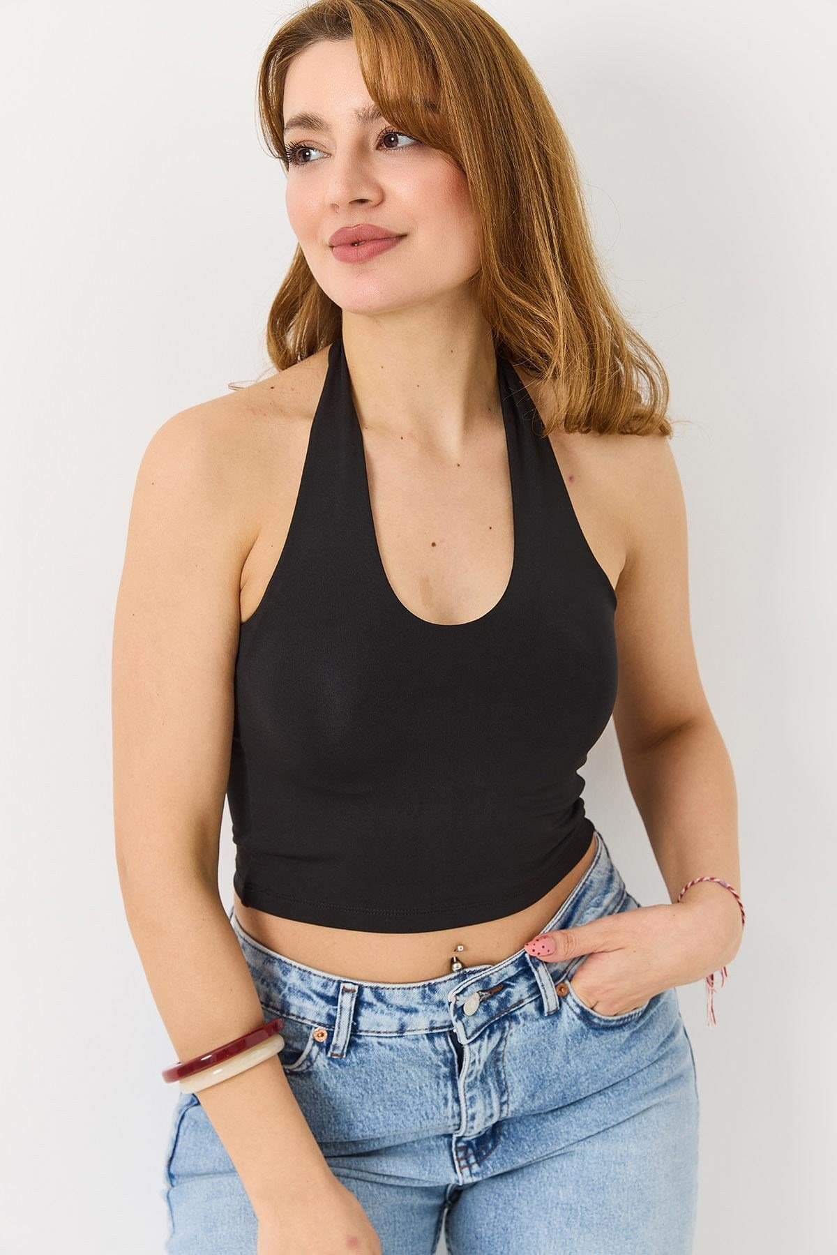 Kadın Boyundan Askılı  Crop Bluz Siyah