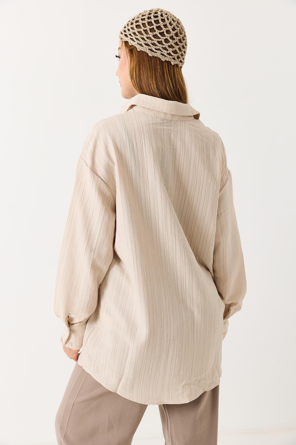Kadın Oversize Müslin Kumaş Basic Gömlek Taş
