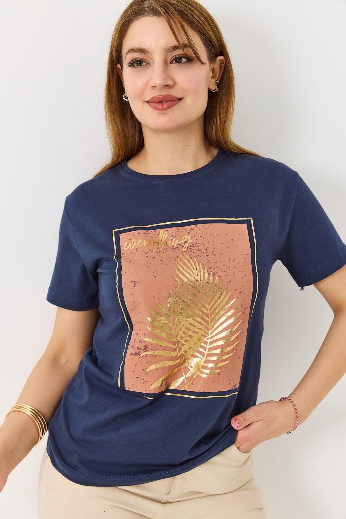 Kadın Palmiye Parlak Baskılı Tshirt Lacivert