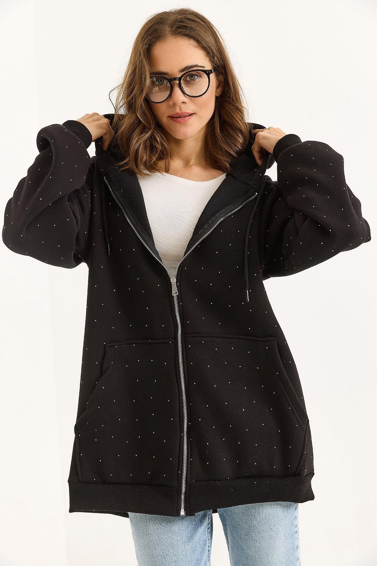 Kadın Taş Detaylı Üç İplik Oversize Kanguru Cep Sweat Hırka Siyah