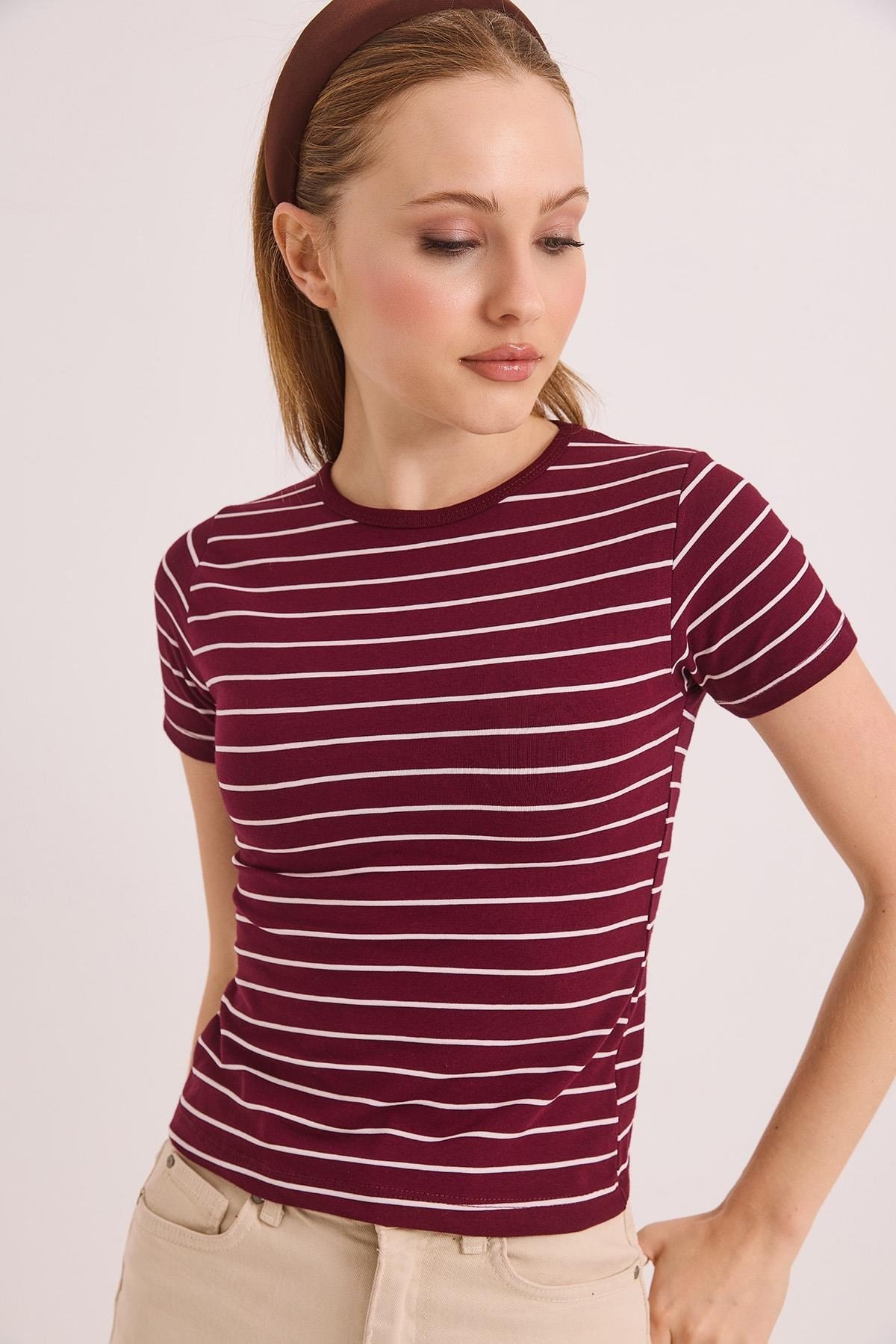 Kısa Kol Likralı Kompak Çizgili Tshirt Bordo