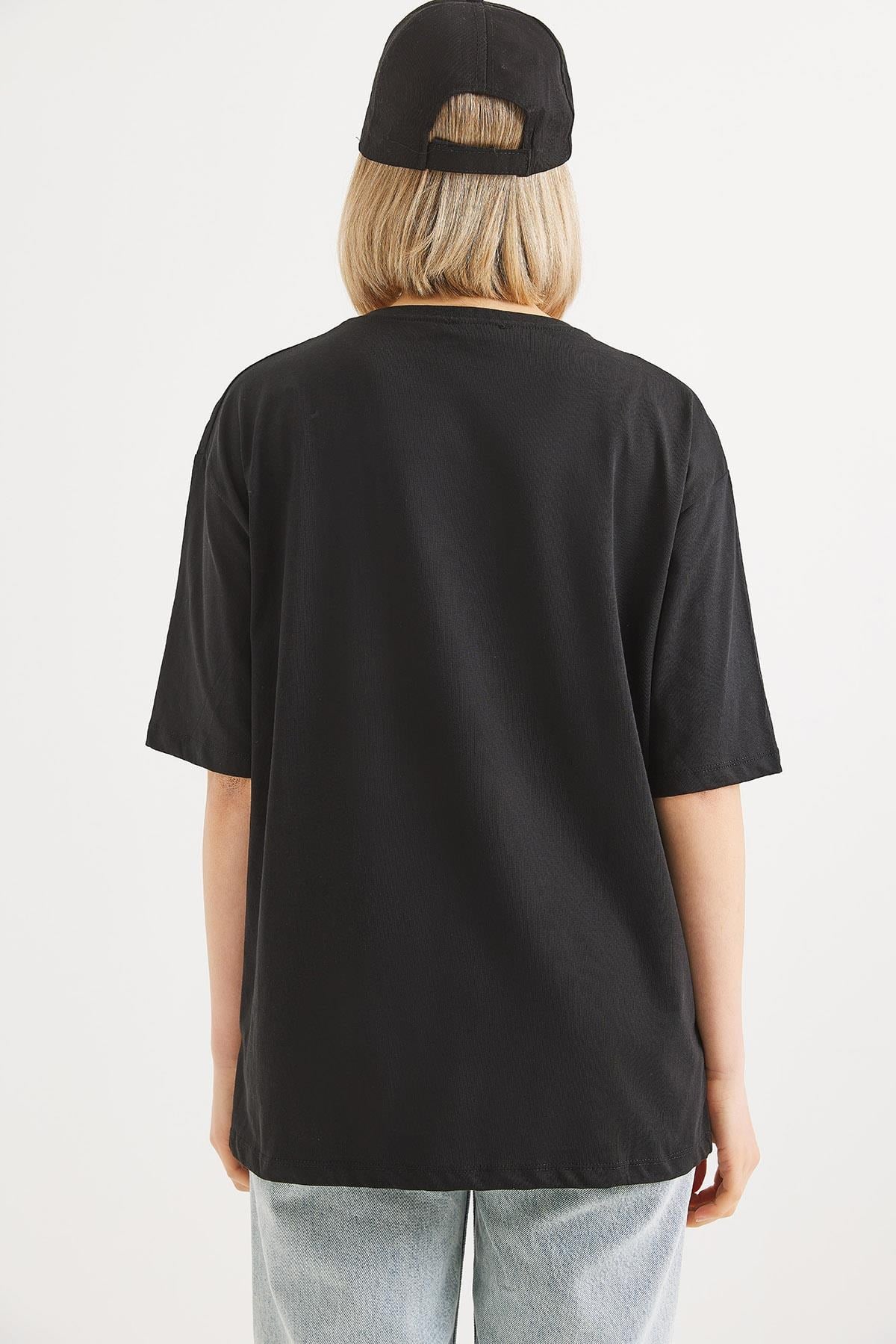 Oversize Bisiklet Yaka Basic Tshirt Siyah