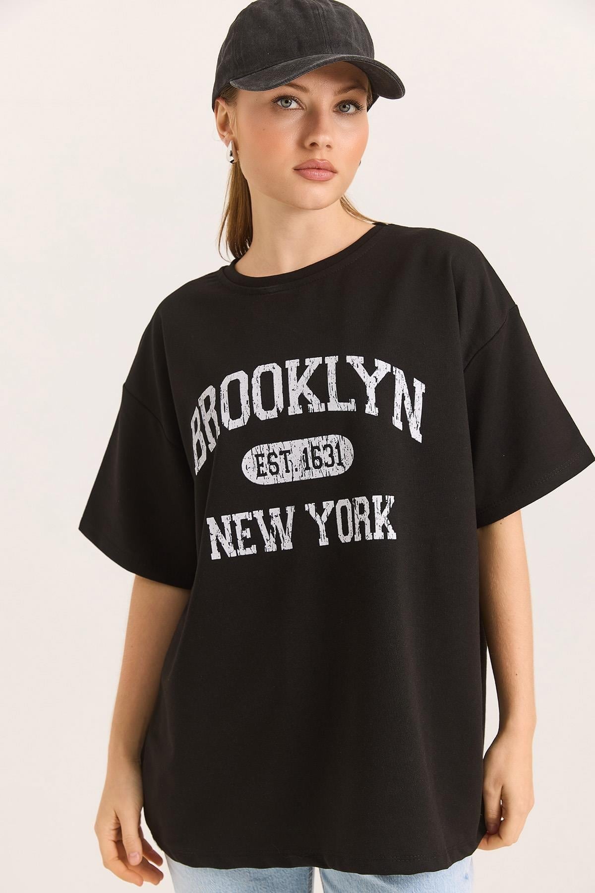 Oversize İki İplik Brooklyn Baskılı Siyah Tshirt
