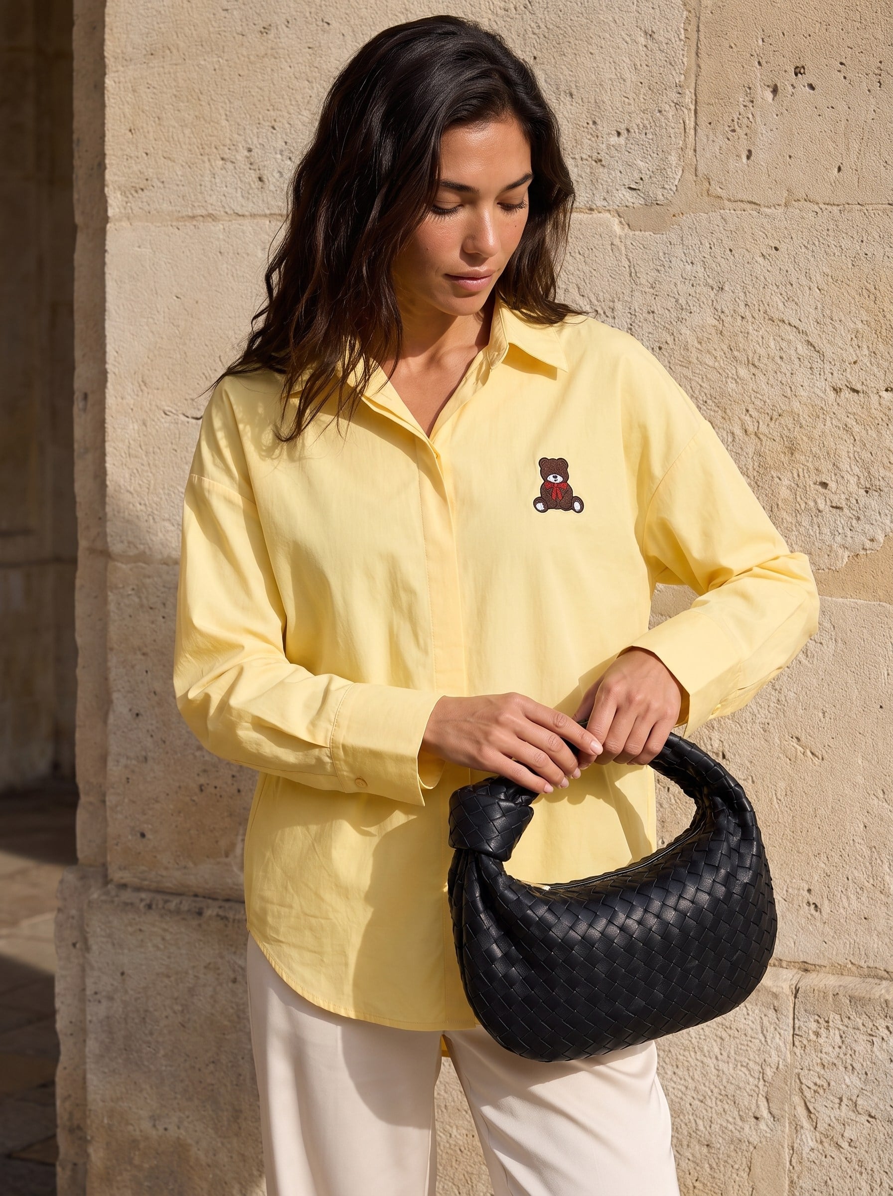 sari-ayicik-nakisli-oversize-gomlek-ka-cbc-9d.jpg