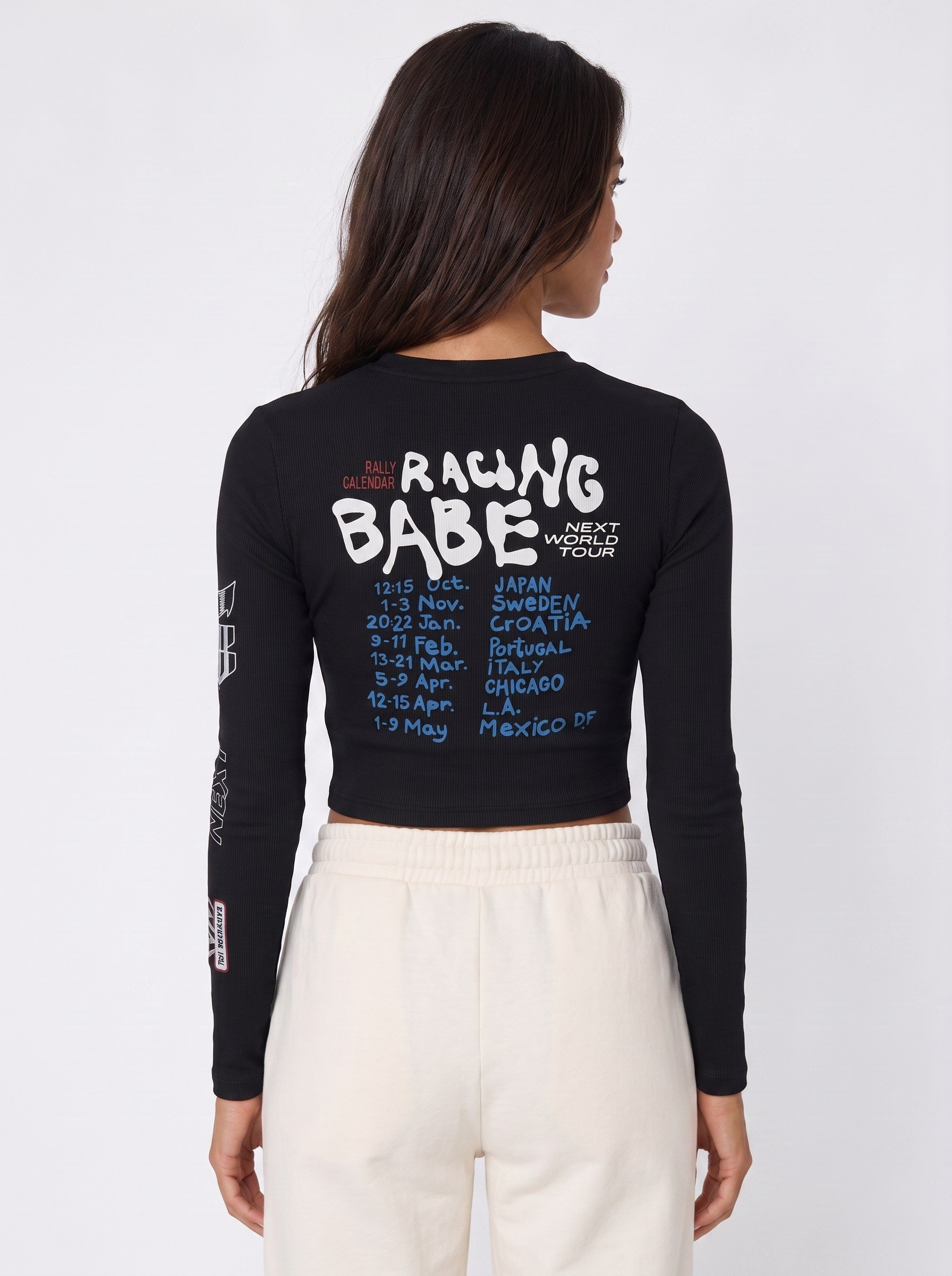 siyah-baskili-fitilli-crop-bluz-kadin--7f36c8.jpg