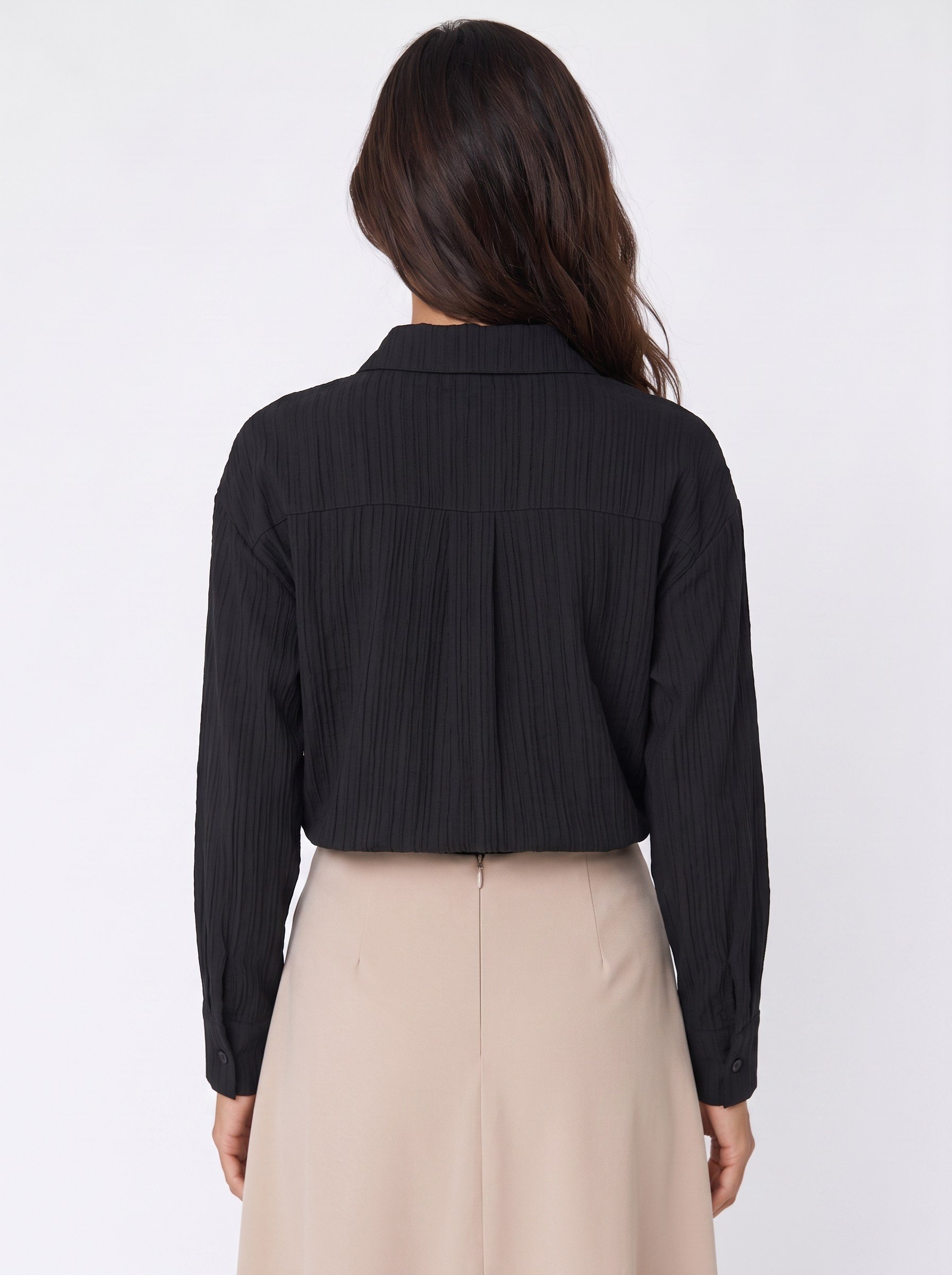 siyah-oversize-muslin-basic-gomlek-kad-4-19a3.jpg