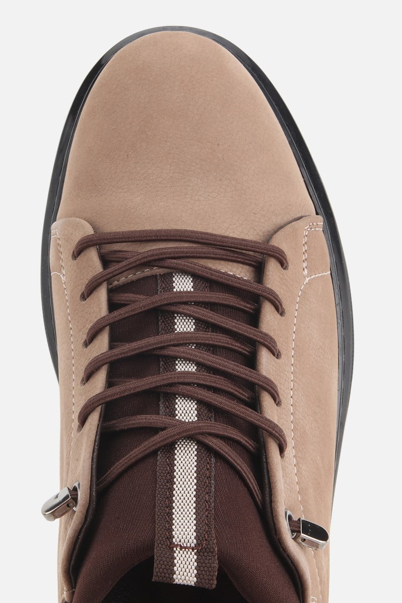 Erkek Bej Nubuk Deri Bağcıklı Sneaker