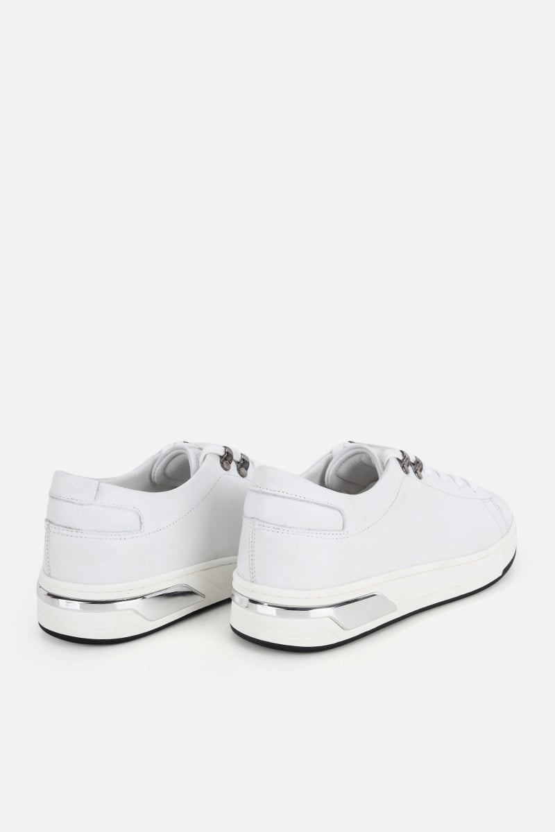Erkek Beyaz Deri Topuk Detaylı Bağcıklı Sneaker