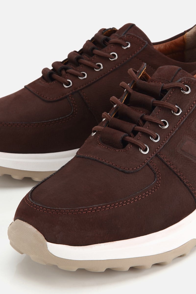 Erkek Kahverengi Nubuk Deri Bağcık Detaylı Sneaker