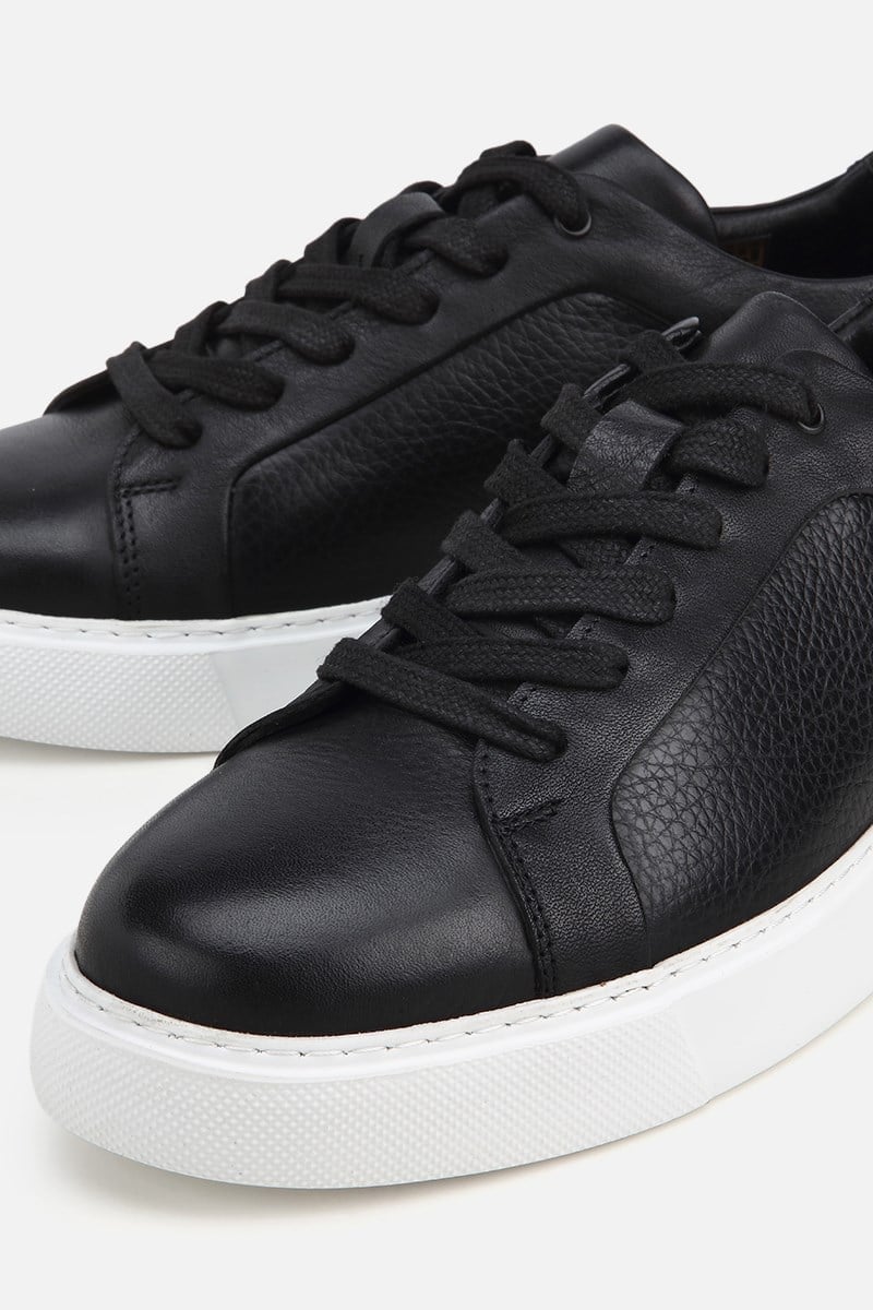 Erkek Siyah Bağcıklı Kalın Tabanlı Günlük Sneaker