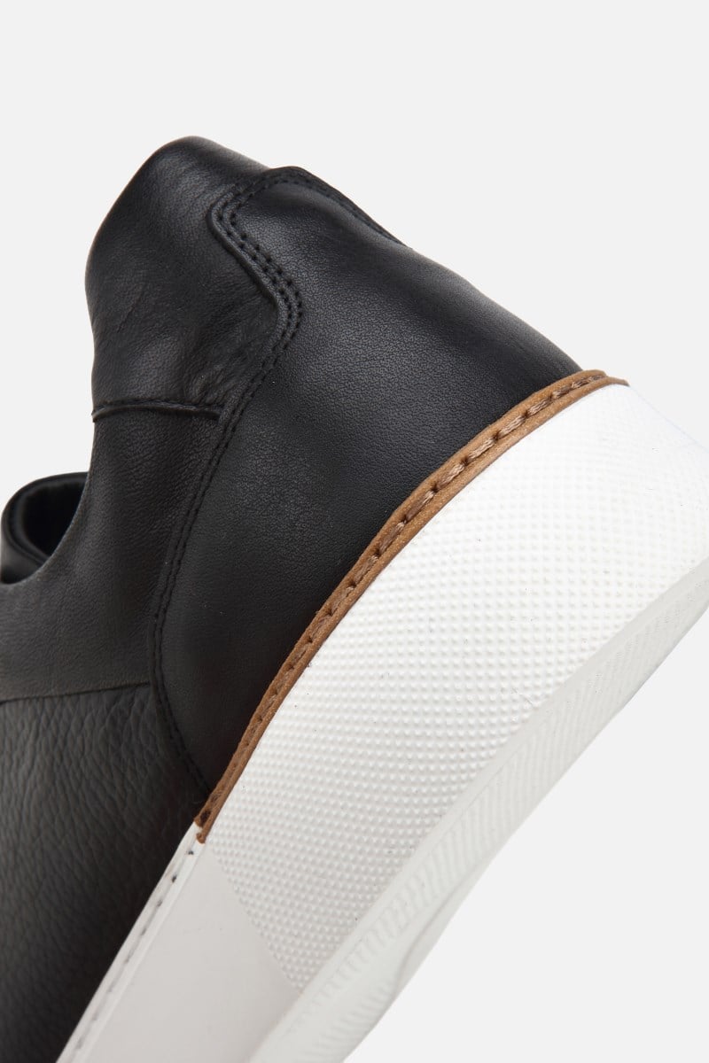 Erkek Siyah Bağcıklı Kalın Tabanlı Günlük Sneaker