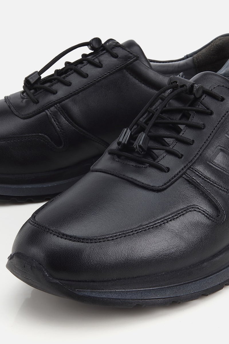 Erkek Siyah Deri Bağcık Detaylı Sneaker