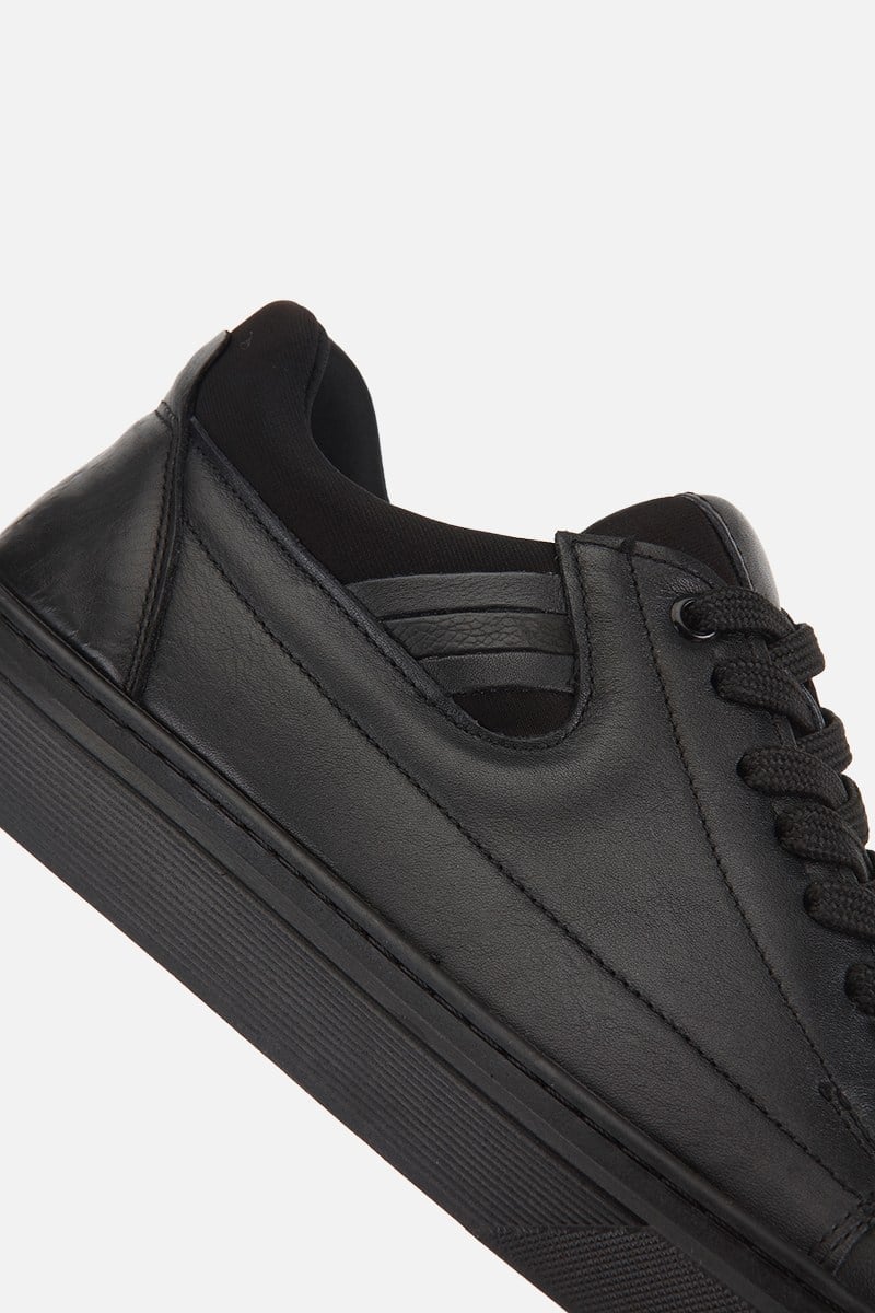 Erkek Siyah Deri Bağcıklı Casual Sneaker