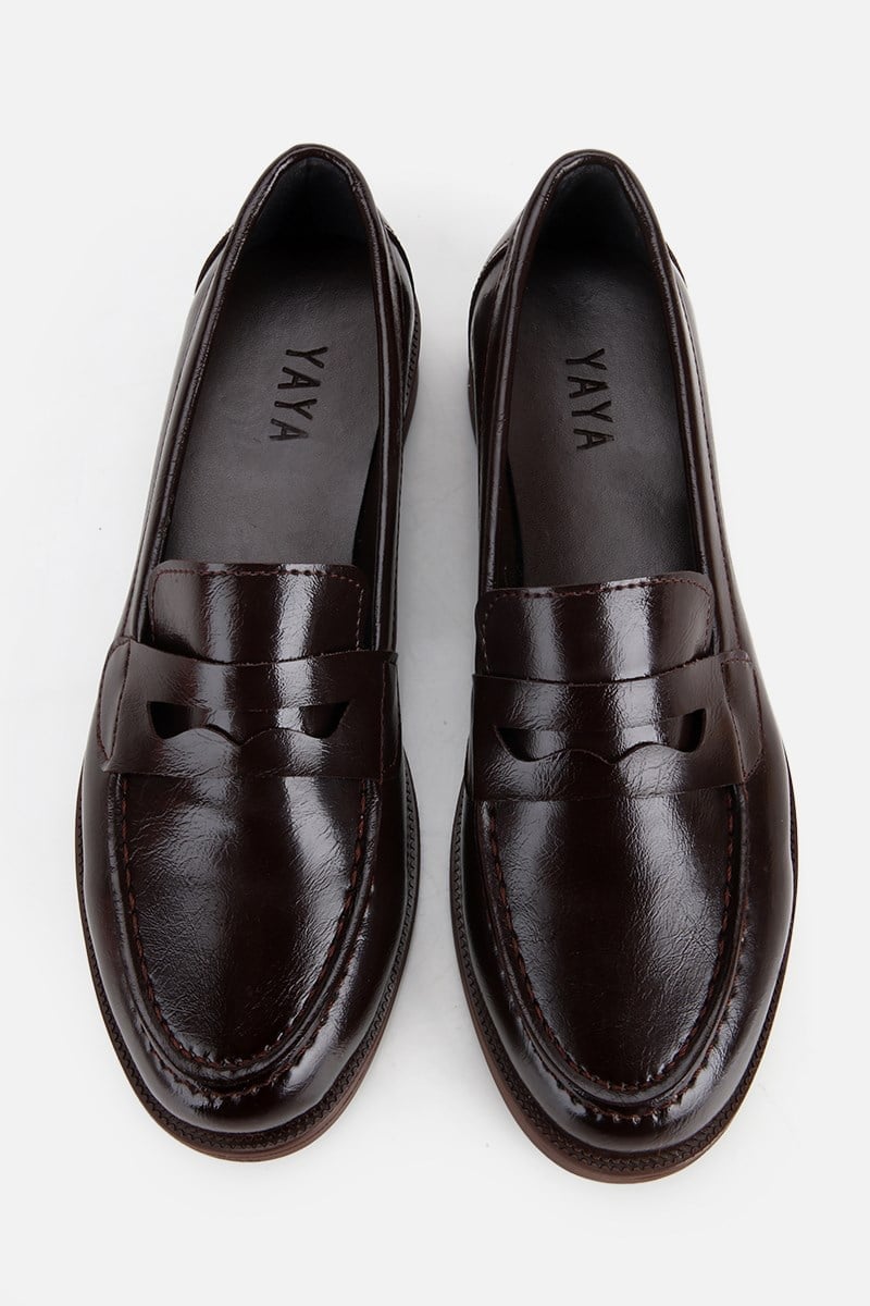 Kadın Kahverengi Rugan Düz Tabanlı Klasik Loafer