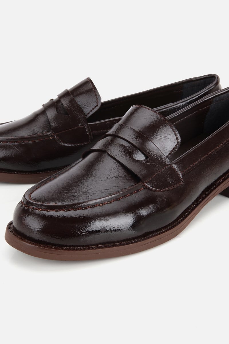 Kadın Kahverengi Rugan Düz Tabanlı Klasik Loafer