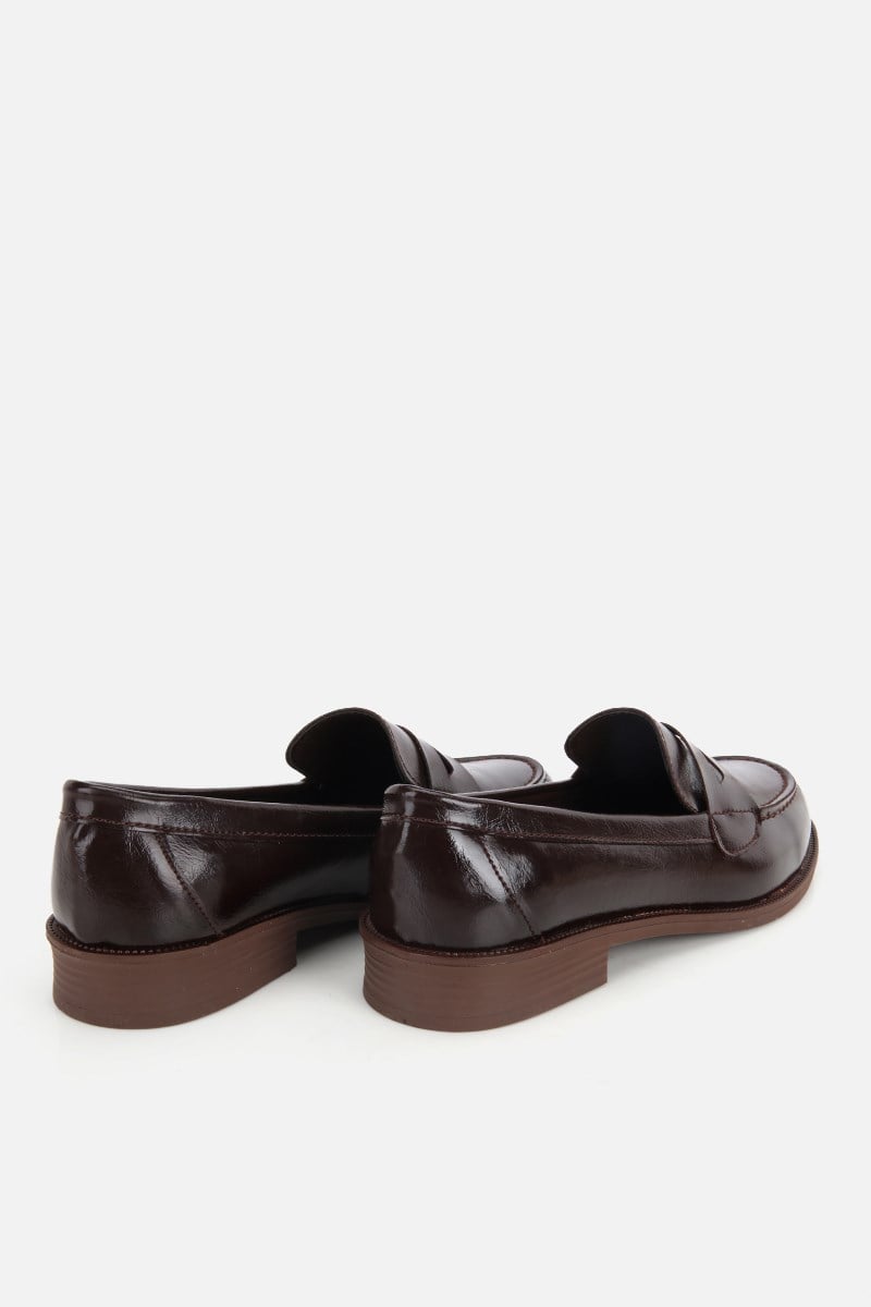 Kadın Kahverengi Rugan Düz Tabanlı Klasik Loafer