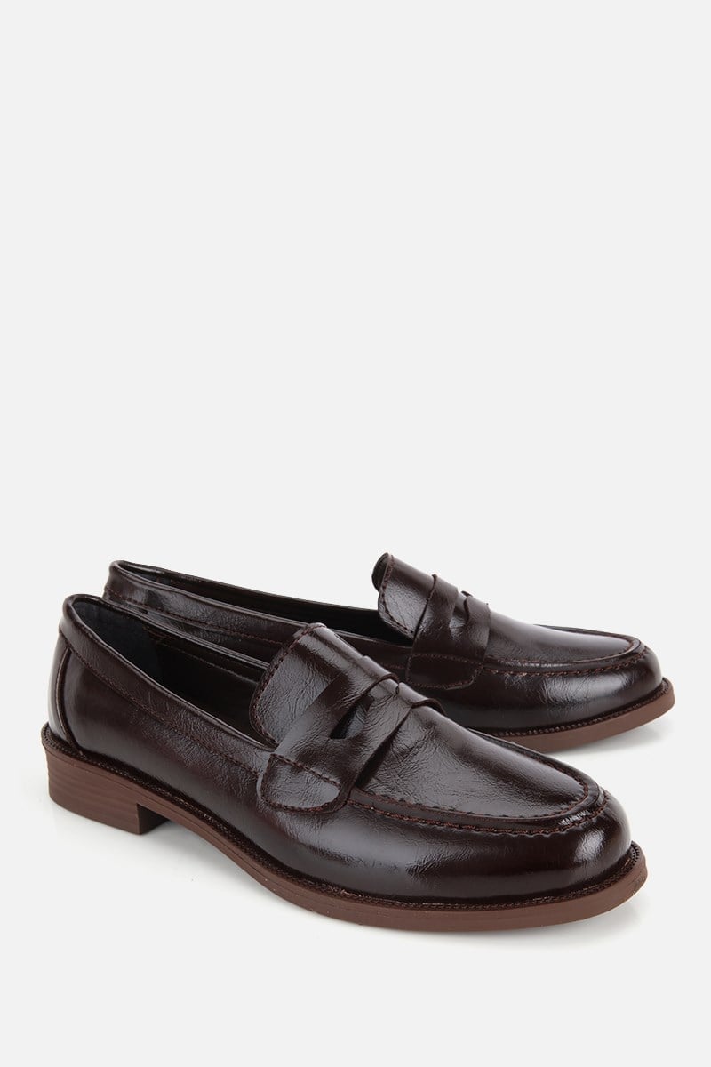 Kadın Kahverengi Rugan Düz Tabanlı Klasik Loafer