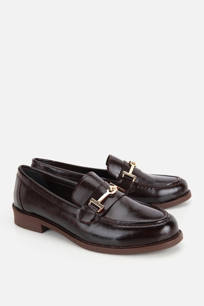 Kadın Kahverengi Rugan Tokalı Düz Tabanlı Klasik Loafer