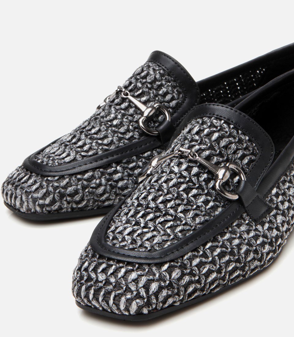 Kadın Siyah Hasır Detaylı Tokalı Loafer