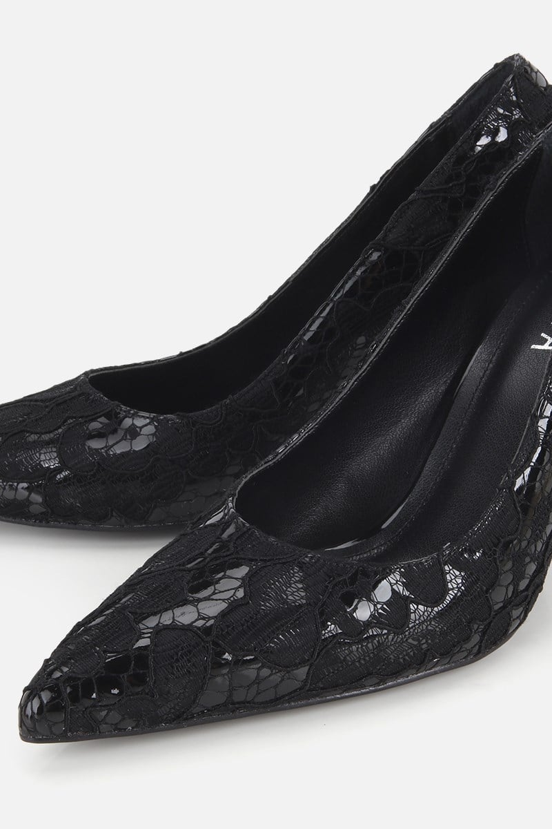 Kadın Siyah Saten Dantel Detaylı İnce Topuklu Stiletto