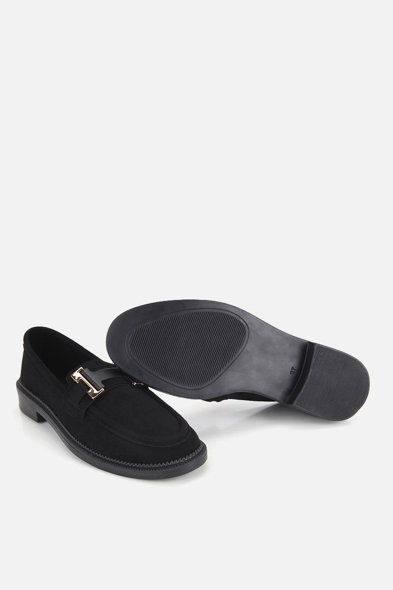 Kadın Siyah Süet Tokalı Klasik Loafer