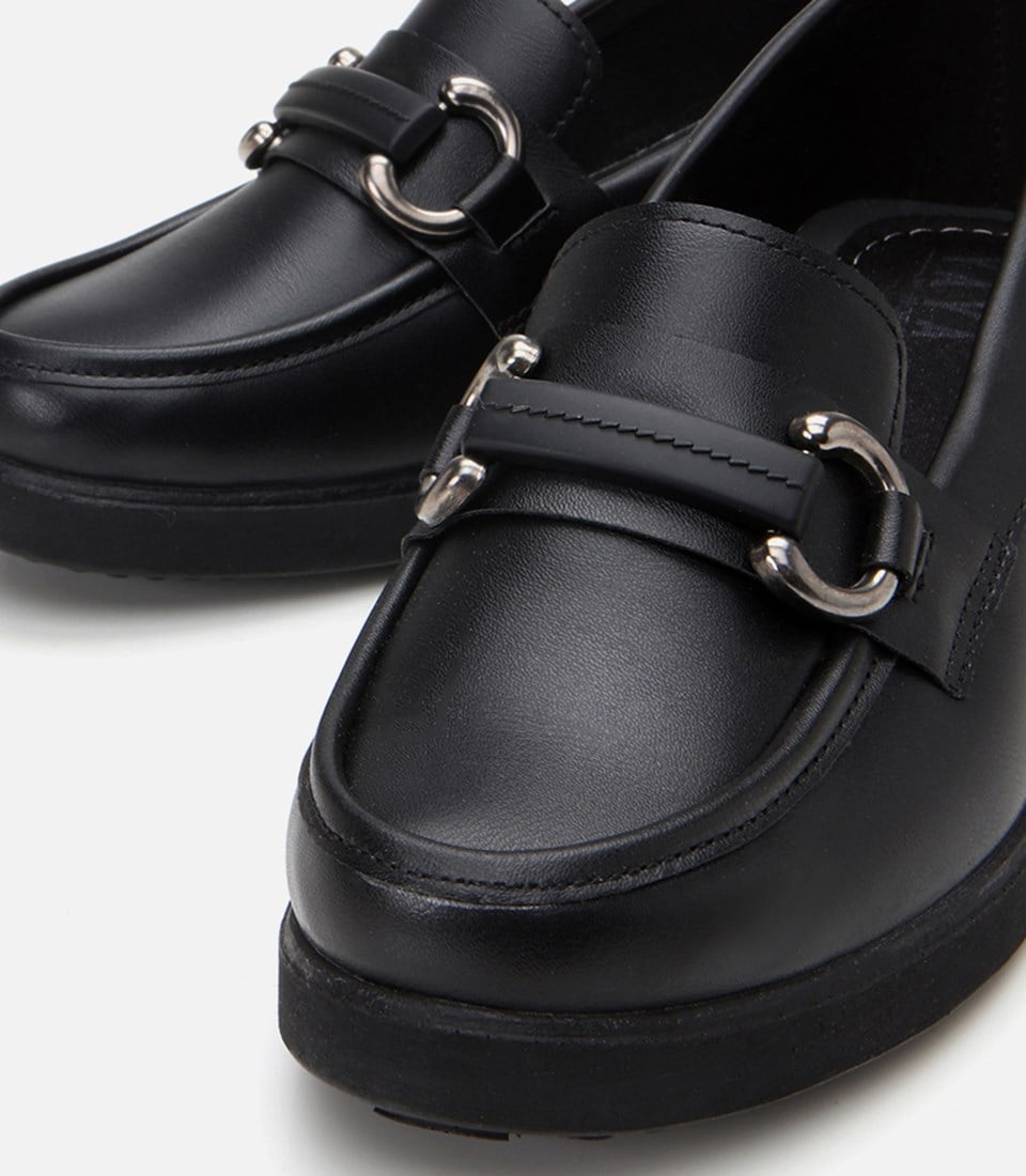 Kadın Siyah Tokalı Günlük Loafer