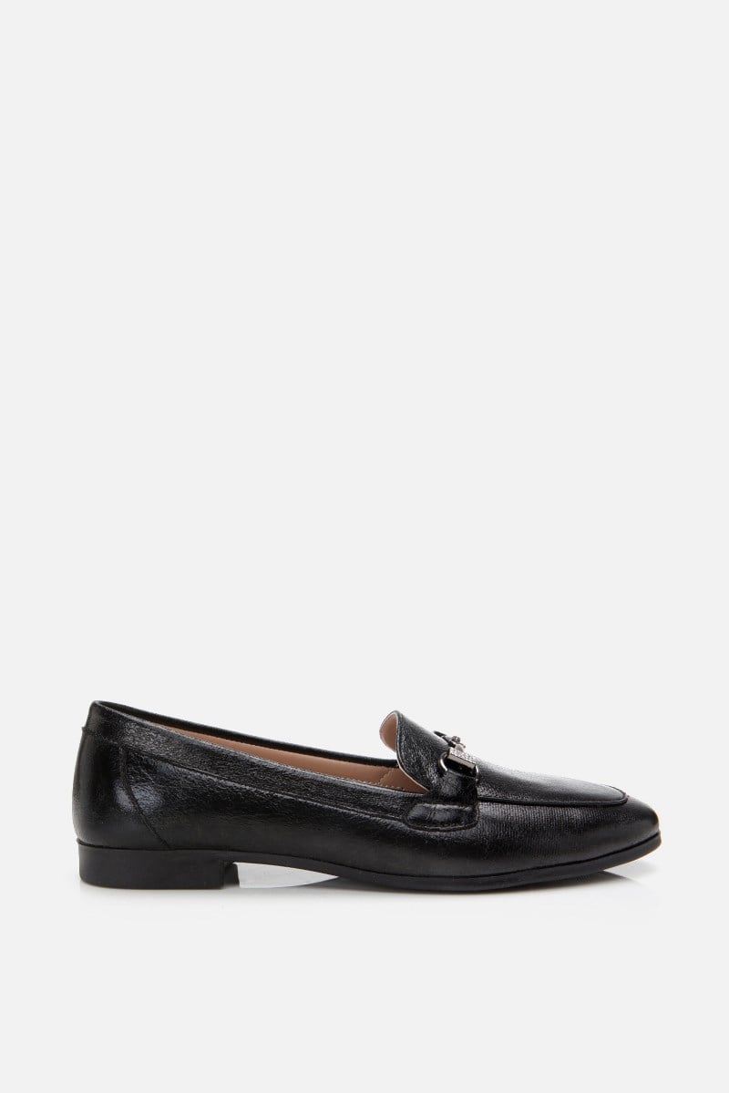 Kadın Siyah Tokalı Şık Klasik Loafer