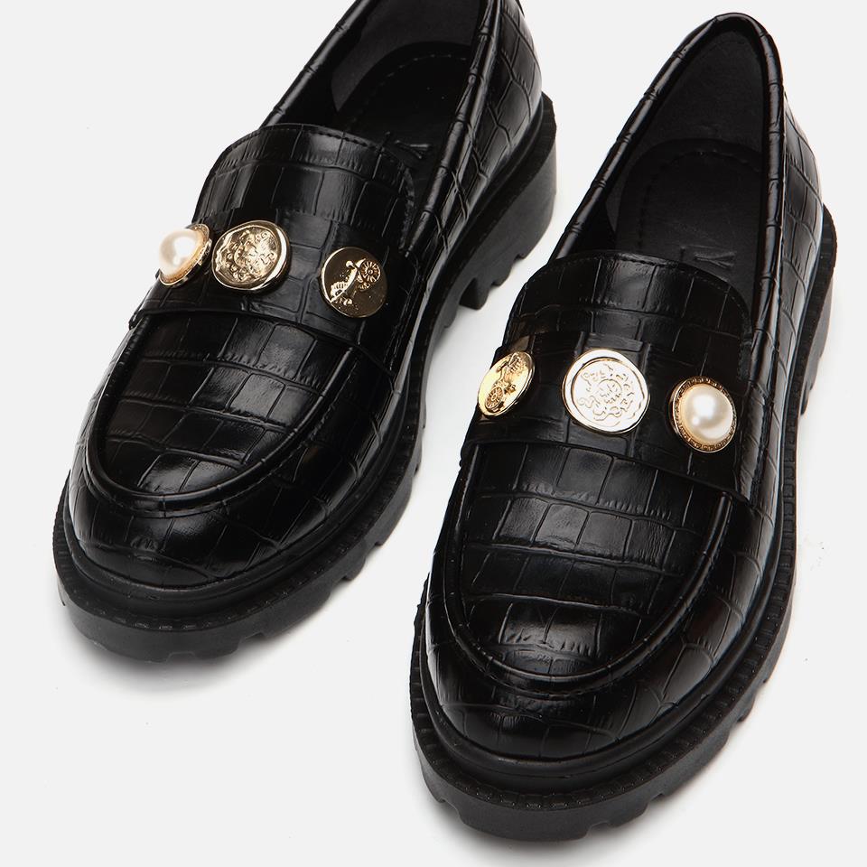 Siyah Kadın Tokalı Loafer
