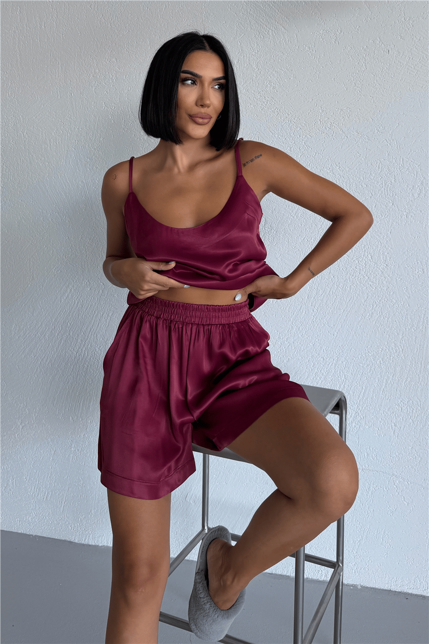 Bordo Floş Saten Askılı Şortlu Pijama Takımı