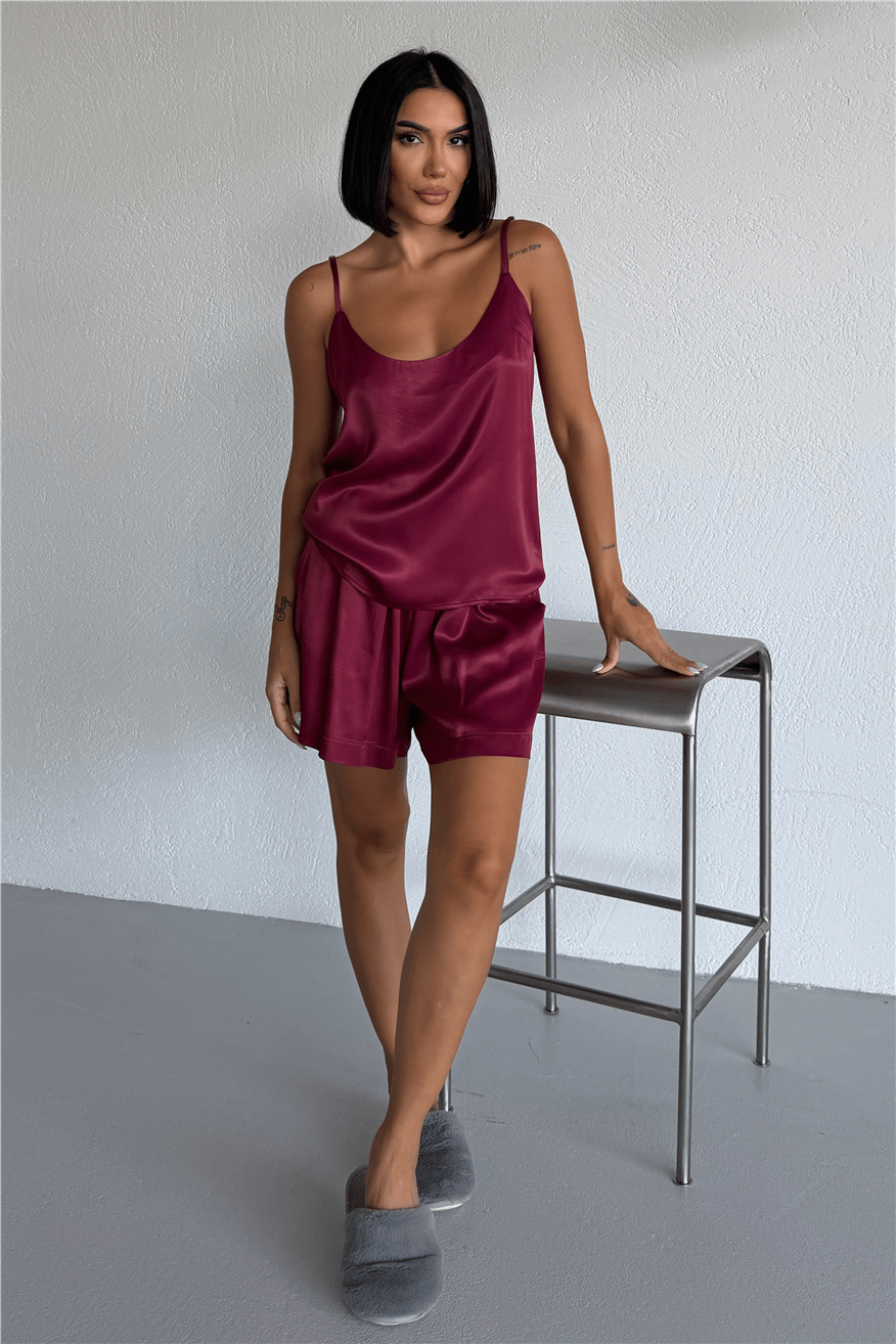 Bordo Floş Saten Askılı Şortlu Pijama Takımı