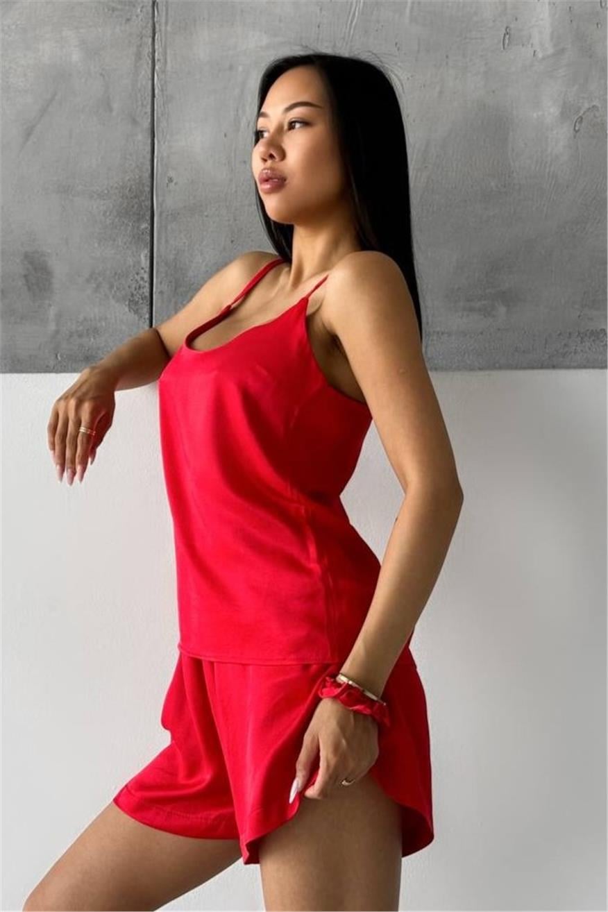 Düz Kırmızı Askılı ve Şortlu Floş Saten Pijama Takımı