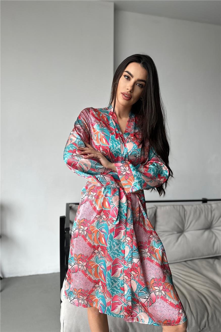 Kadın Mavi ve Pembe Çiçekler Desen Baskılı Belden Bağlama Saten Kimono/Sabahlık