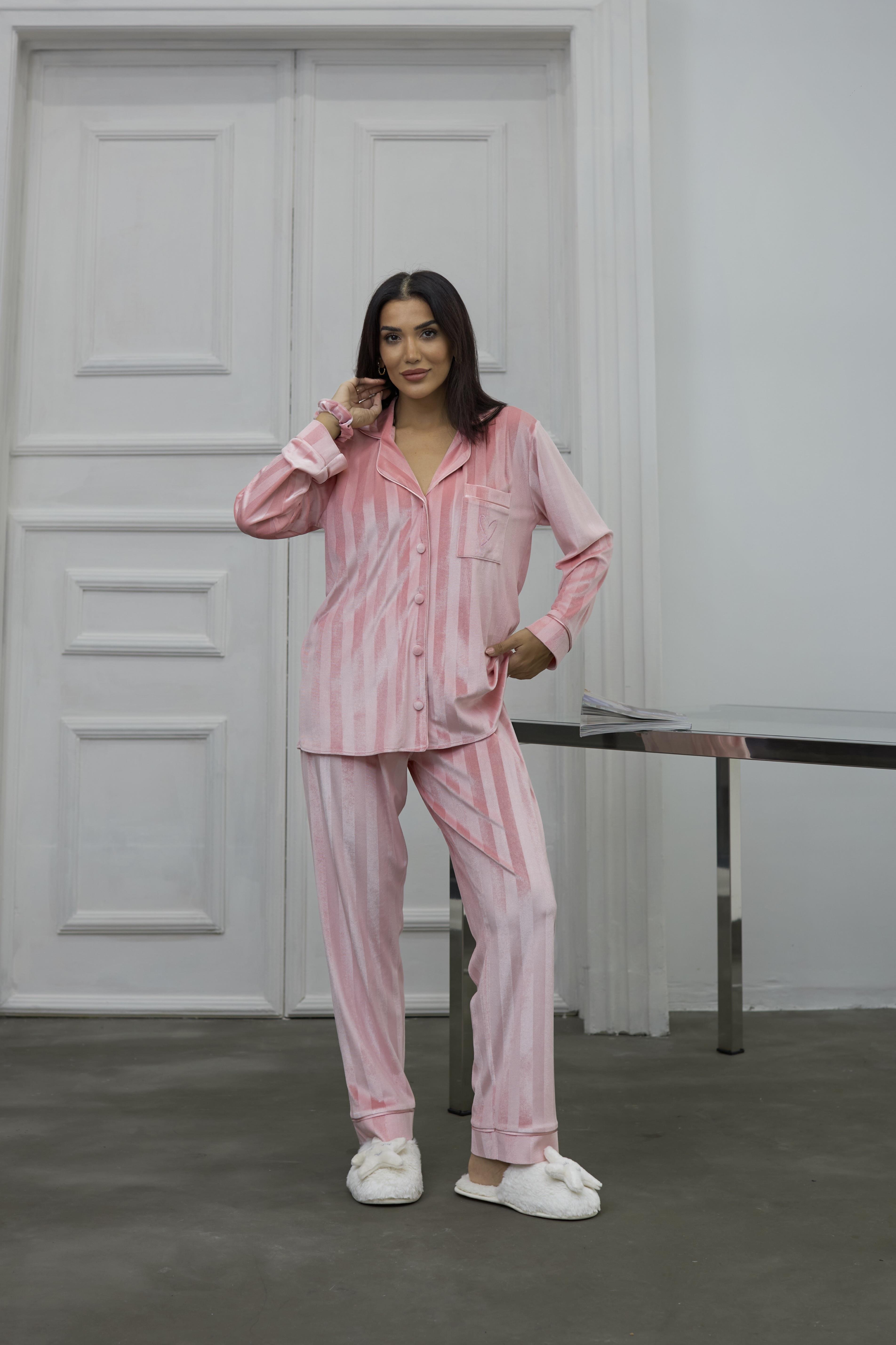 tocco-scintillante-pudra-kadife-uzun-p-0e1-68.jpeg