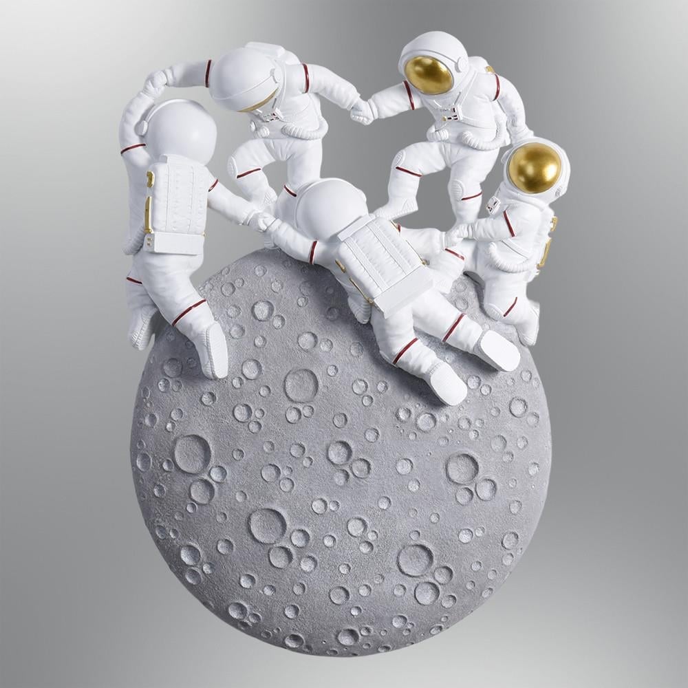 1351-03-astronot-duvar-figuru-sari-ren-5371db.jpg